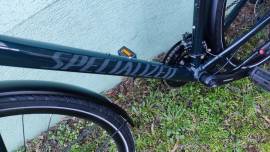 SPECIALIZED Specialized Sirrus 2.0 EQ   Trekking/cross tárcsafék használt ELADÓ