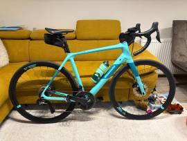 BIANCHI Infinito ultegra di2 Road bike Shimano Ultegra Di2 disc brake used For Sale