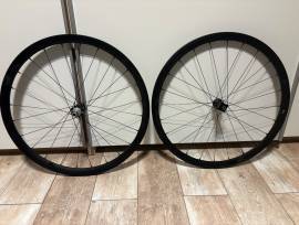 Fulcrum Racing 400 DB tárcsafékes országúti kerékszett Fulcrum Racing 400 DB Road Bike & Gravel Bike & Triathlon Bike Component, Road Bike Wheels / Tyres 28" new / not used For Sale