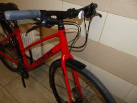 TREK FX2 fitnesz,hidr.fék,újszerű,46cm Trekking/cross disc brake used For Sale