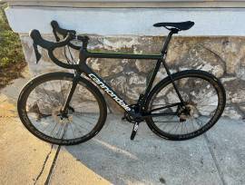 CANNONDALE SUPERSIX EVO ULTEGRA DISC országúti bicaj ELADÓ! Országúti tárcsafék használt ELADÓ