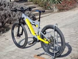 KTM Újsz. KTM fully Ebike Bosch CX4gen Smart 750Wh FOX Elektromos Mountain Bike 29" elöl 27.5" hátul (Mullet) össztelós / fully Bosch Shimano Deore XT Shadow+ használt ELADÓ