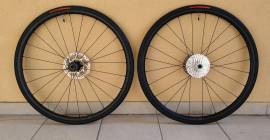 Új DT SWISS R470 kerék eladó R470 Road Bike & Gravel Bike & Triathlon Bike Component, Road Bike Wheels / Tyres 700c (622) new / not used For Sale