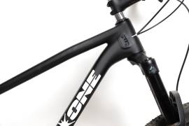 On-One Whippet Carbon 29