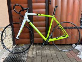 Eladó Trek Boone vázszett TREK Boone Országúti / Gravel / Triatlon Alkatrész, Országúti / Gravel / Váz /Vázszett / Villa karbon karbon 700c (622) használt ELADÓ