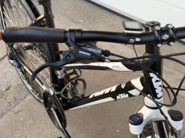 KTM Avenza Cross - Deore 27 + Kosár Trekking/cross disc brake used For Sale