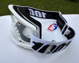 Új 100% Strata 2 fehér, átlátszó lencsés DH/FR szemüveg, védőszemüveg 100% Strata 2 Eyewear / Sunglasses DH new / not used For Sale