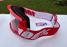 Új 100% Strata 2 piros, átlátszó lencsés DH/FR szemüveg, védőszemüveg 100% Strata 2 Eyewear / Sunglasses DH new / not used For Sale