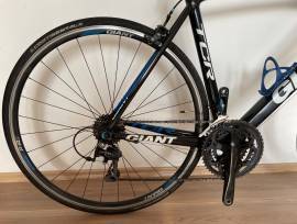 GIANT TCR Road bike Shimano 105 calliper brake used For Sale