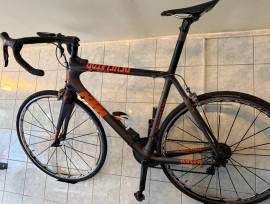 KTM Revelator Országúti Shimano Ultegra Di2 patkófék használt ELADÓ