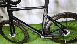SPECIALIZED VENGE PRO DISC Di2 Road bike disc brake used For Sale