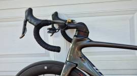 SPECIALIZED Venge ViAS Pro Disc Ultegra Di2 Országúti Shimano Ultegra Di2 tárcsafék használt ELADÓ