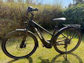 KTM KTM Macina Tour CX 510 Elektromos Trekking/cross 25 km/h Bosch 401-500 Wh használt ELADÓ