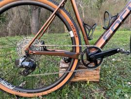 FOCUS Atlas 8.9 Sram Rival XPLR 1x12 XL(60) Gravel / CX SRAM Rival eTap AXS disc brake used For Sale