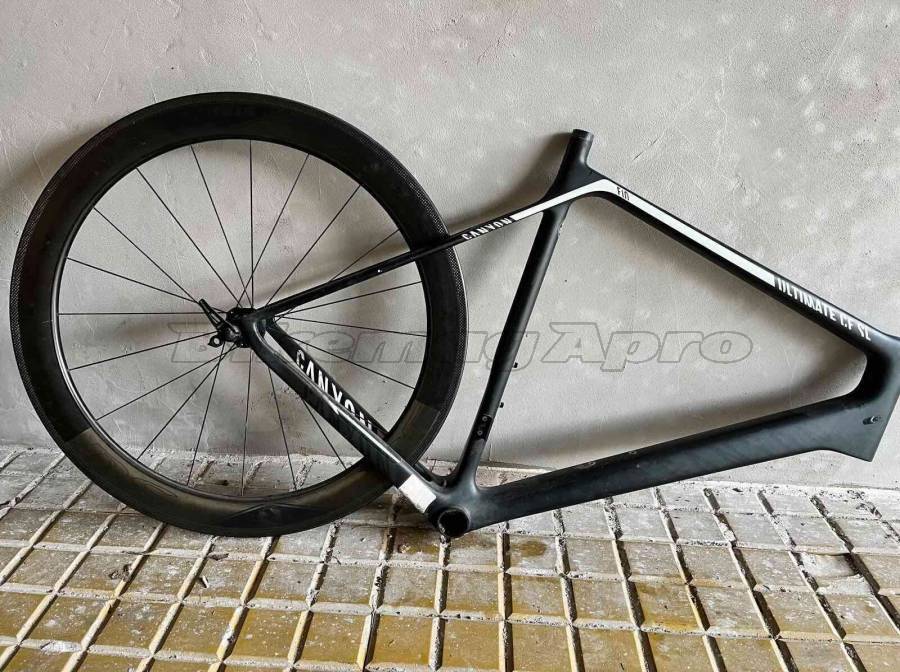 canyon ultimate cf sl 9.0 váz, 58-as CANYON ultimate cf sl 9.0 Országúti / Gravel / Triatlon Alkatrész, Országúti / Gravel / Váz /Vázszett / Villa karbon használt ELADÓ