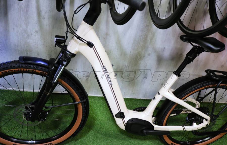 SPECIALIZED Turbo Como 710Wh Elektromos Trekking/cross 25 km/h Brose használt ELADÓ