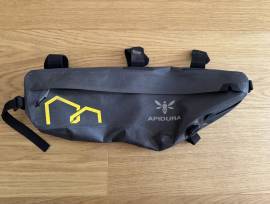 Eladó Apidura Expedition 4,5 literes váztáska Expedition Bike & Cycling Bags used For Sale