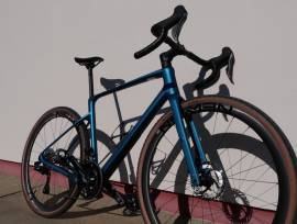 CUBE C62 Nuroad Race  Gravel / CX Shimano GRX Di2 tárcsafék nem használt ELADÓ