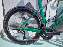 MERIDA REACTO 8000 IV3  SELYEM ÖRÖKZÖLD (FEKETE) ( (S,M) Országúti Shimano Ultegra Di2 tárcsafék új / garanciával ELADÓ