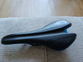 Giant Contact Forward nyereg eladó Giant Contact Forward  Országúti / Gravel / Triatlon Alkatrész, Országúti Nyereg / Nyeregcső használt ELADÓ