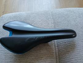 Giant Contact Forward nyereg eladó Giant Contact Forward  Országúti / Gravel / Triatlon Alkatrész, Országúti Nyereg / Nyeregcső használt ELADÓ