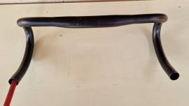 Bianchi Reparto Corse alu kormány 40 cm Bianchi Reparto Corse Road Bike & Gravel Bike & Triathlon Bike Component, Road Bike Handlebars / Stems / Grips used For Sale