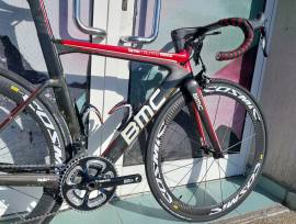 BMC Timemachine TMR02 Carbon 105  ( Nagyon szép.)( 48) Országúti Shimano 105 patkófék használt ELADÓ