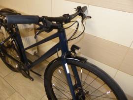 SPECIALIZED Sirrus fitnesz,Shim.Cues,újsz.46cm Trekking/cross tárcsafék használt ELADÓ