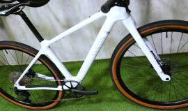 CANYON ROADLITE_CF9 FULL CARBON XT-12 Városi / Cruiser nem használt ELADÓ