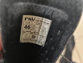 Outi karbon cipő alig használt 46 Revolution 3 Shoes / Socks / Shoe-Covers 46 Road used male/unisex For Sale