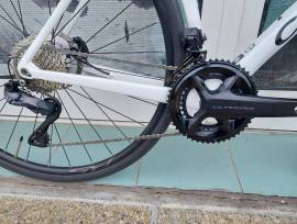 COLNAGO  v3rs Carbon Ultegra DI2  ( Nagyon szép.)( 52S ) Országúti Shimano Ultegra Di2 tárcsafék használt ELADÓ