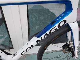 COLNAGO  v3rs Carbon Ultegra DI2  ( Nagyon szép.)( 52S ) Országúti Shimano Ultegra Di2 tárcsafék használt ELADÓ