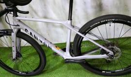 CANYON FULL CARBON DISC GRAVEL GRX 2x10 Gravel / CX tárcsafék használt ELADÓ