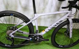 CANYON FULL CARBON DISC GRAVEL GRX 2x10 Gravel / CX tárcsafék használt ELADÓ