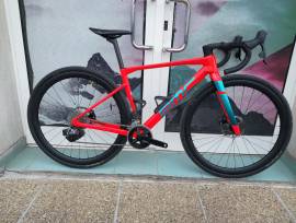 BMC BMC Kaius 01 ONE Carbon Sram Rival eTap ( 51)   Gravel / CX SRAM Rival eTap AXS tárcsafék új / garanciával ELADÓ