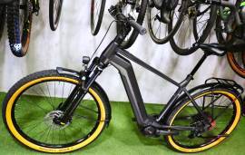 BULLS ICONIC BOSCH CX 100Nm Gen5 800Wh Electric Trekking/cross 25 km/h Bosch 700 + Wh new / not used For Sale