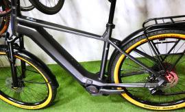 BULLS ICONIC BOSCH CX 100Nm Gen5 800Wh Electric Trekking/cross 25 km/h Bosch 700 + Wh new / not used For Sale