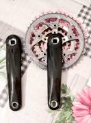 FSA karbon hajtómű szett, újszerű! Négyszögtengelyes. Karhossz 175mm.  . Mountain Bike Alkatrész, MTB Hajtásrendszer használt ELADÓ