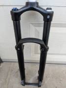 Új SR Suntour XCR34 Boost-DS-LO-R-Air eladó SR Suntour XCR34 Boost-DS-LO-R-Air  Mountain Bike Alkatrész, MTB Villa / Rugóstag villa 29" 121-130 mm nem használt ELADÓ