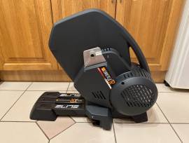 Elite Direto XR ZwiftCog+Click, Sterzo Smart, Training Mat Elite Direto XR ZwiftCog + Click Görgő / Spinning direkt Igen Igen használt ELADÓ