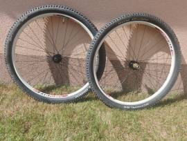 29er kerék szett  Hope  Mountain Bike Alkatrész, MTB Kerék / Felni / Gumi belső nélküli használt ELADÓ