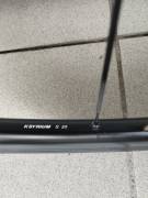 Országuti tárcsafékes kerékszett /Mavic ksyrium S 25 disc komplett kerèkszett Mavic ksyrium s 25 disc Országúti / Gravel / Triatlon Alkatrész, Országúti  Kerék / Felni / Gumi 28" nem használt ELADÓ