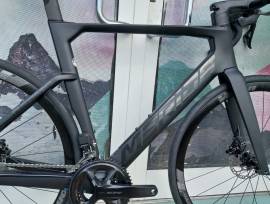 MERIDA 2026 MERIDA REACTO 5000 SELYEM FEKETE ( S) Road bike Shimano 105 Di2 disc brake new with guarantee For Sale