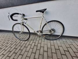 PEUGEOT Peugeot Országúti Országúti _Egyéb patkófék használt ELADÓ