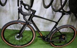 CUBE NUROAD C:62 CARBON GRAVEL GRX 1x12 Gravel / CX tárcsafék nem használt ELADÓ