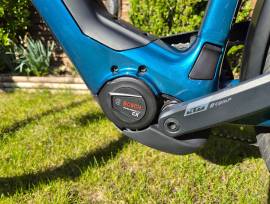 KTM KTM MACINA STYLE 730 VITAL BLUE Elektromos Trekking/cross 25 km/h Bosch 700 + Wh használt ELADÓ