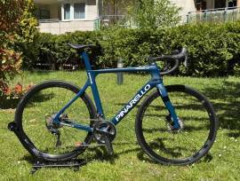 PINARELLO Paris Ultegra Disc Road bike Shimano Ultegra disc brake used For Sale