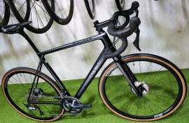 CANYON ENDURANCE CF CARBON DISC AXS 2x12 Road bike disc brake used For Sale