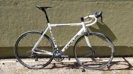 FOCUS Variado Országúti Shimano 105 patkófék használt ELADÓ