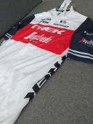 Trek Segafredo kerékpáros mez Santini